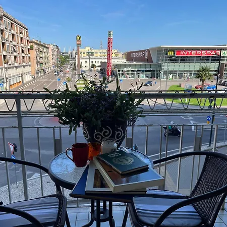 Апартаменты Thalia Venezia Accogliente Местре