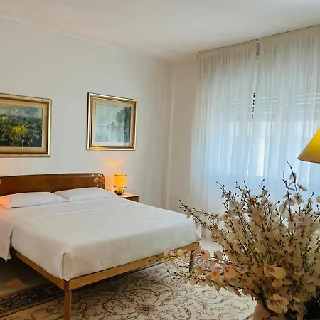 Thalia Venezia Accogliente Местре